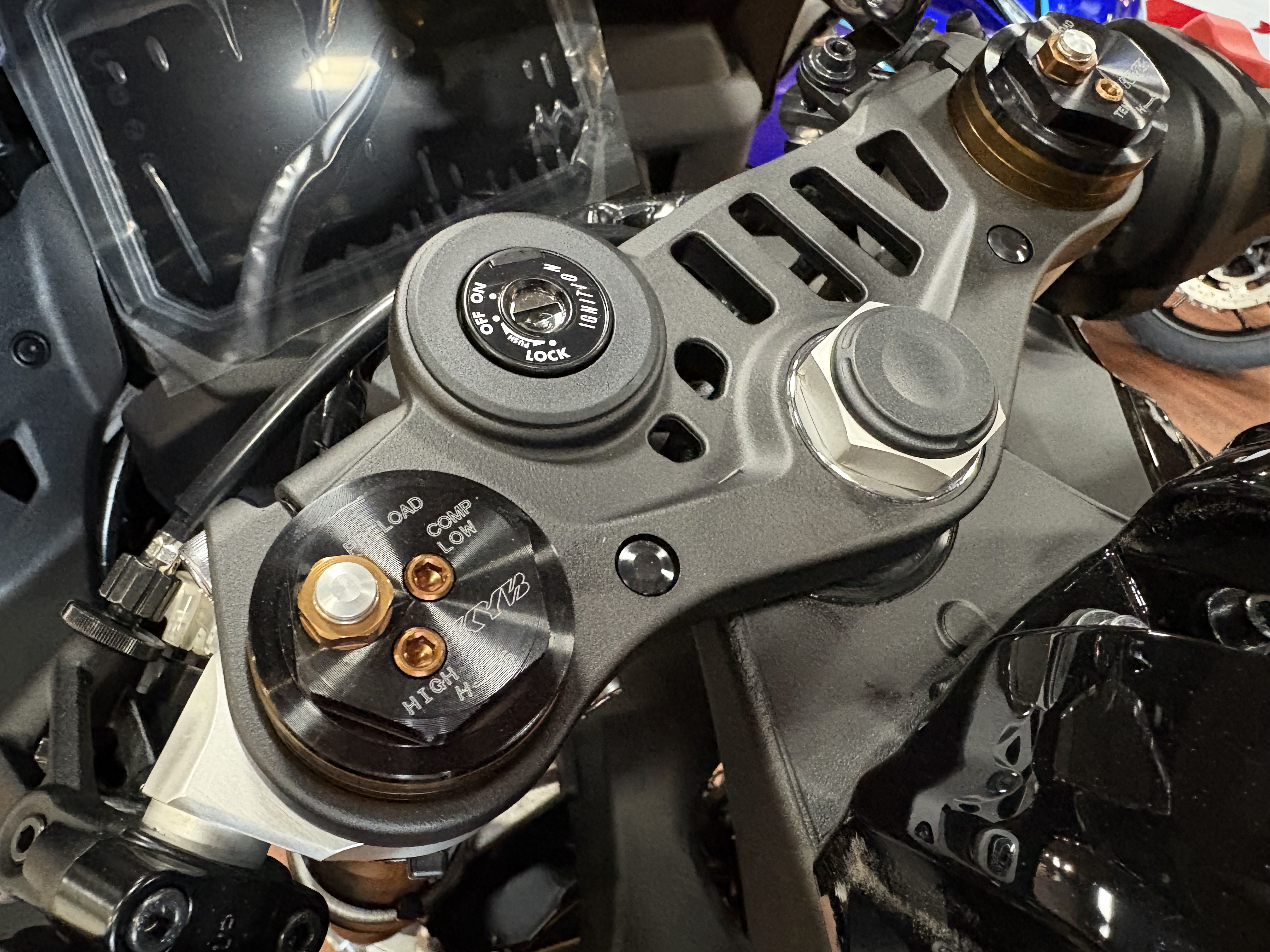 2027 Yamaha YZF-R9 SPORT BIKE