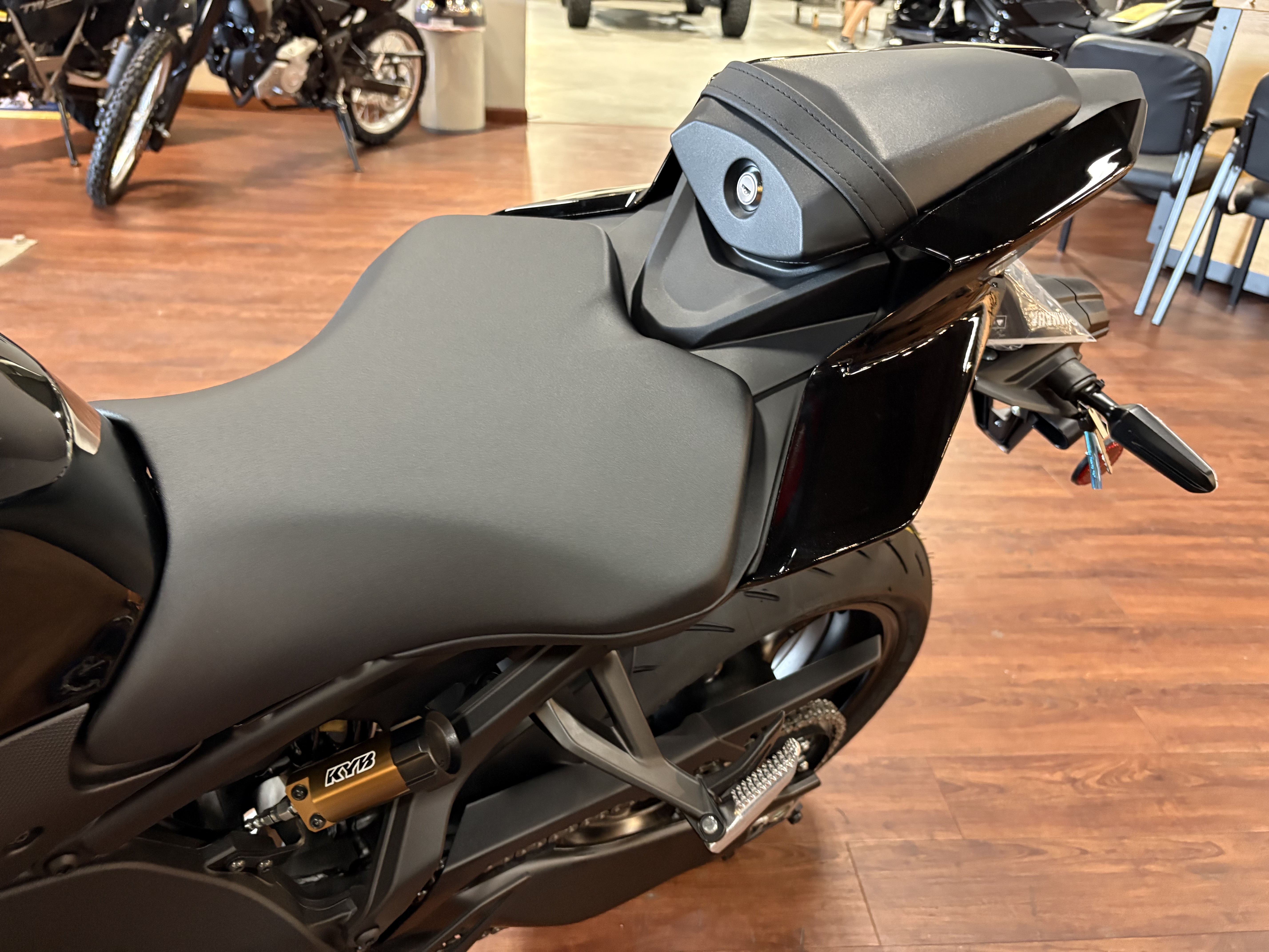 2027 Yamaha YZF-R9 SPORT BIKE
