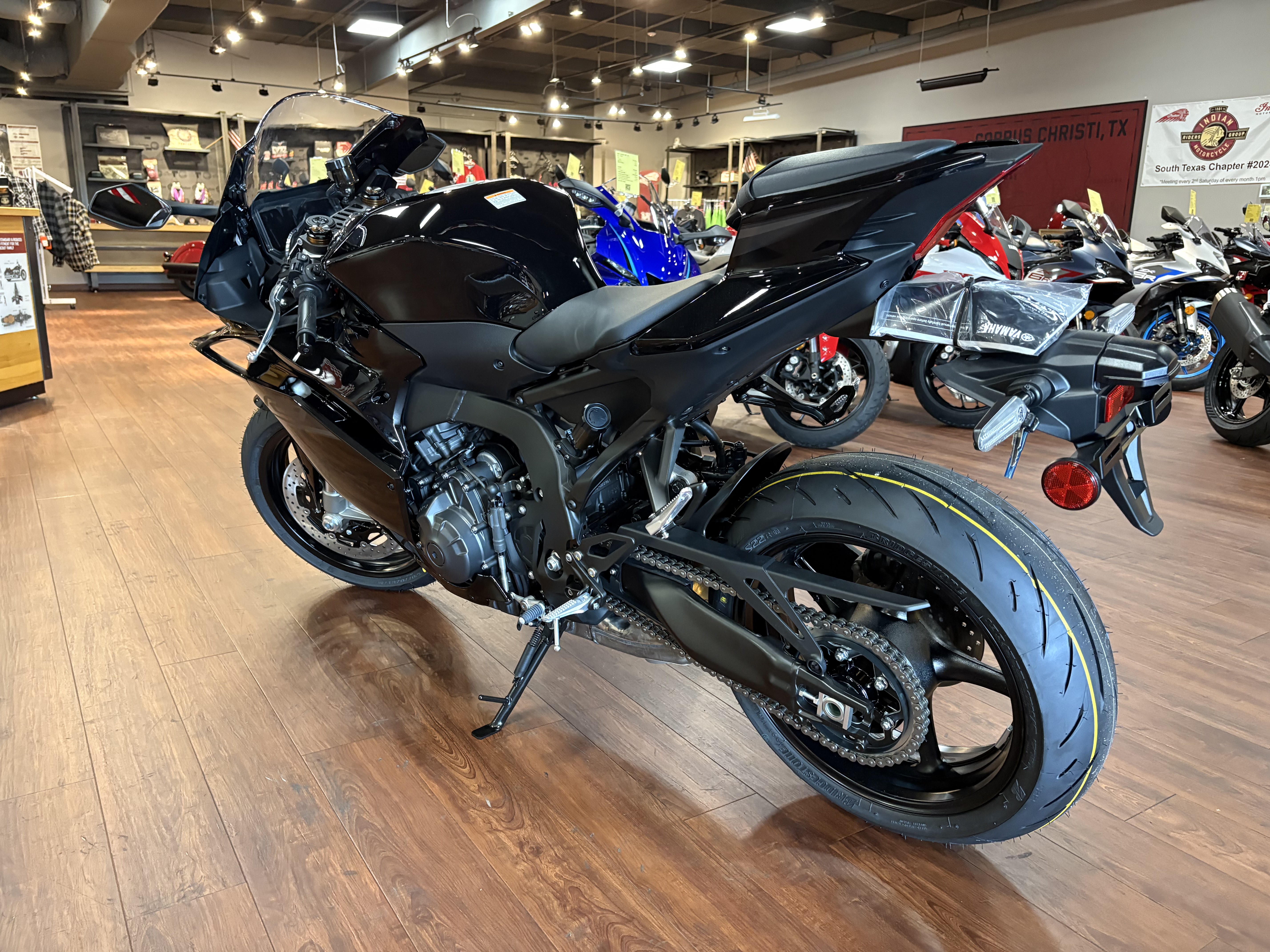 2027 Yamaha YZF-R9 SPORT BIKE