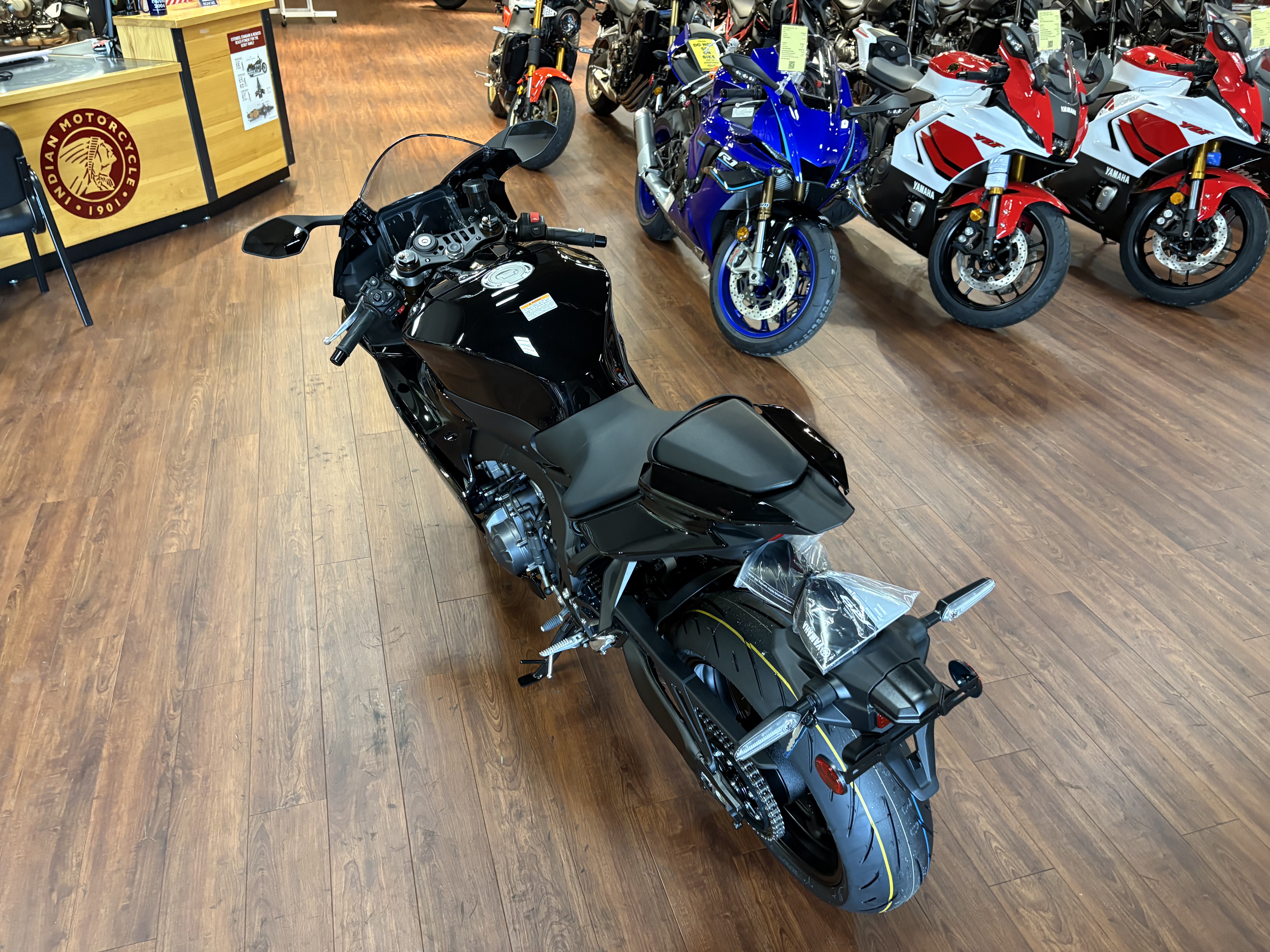 2027 Yamaha YZF-R9 SPORT BIKE