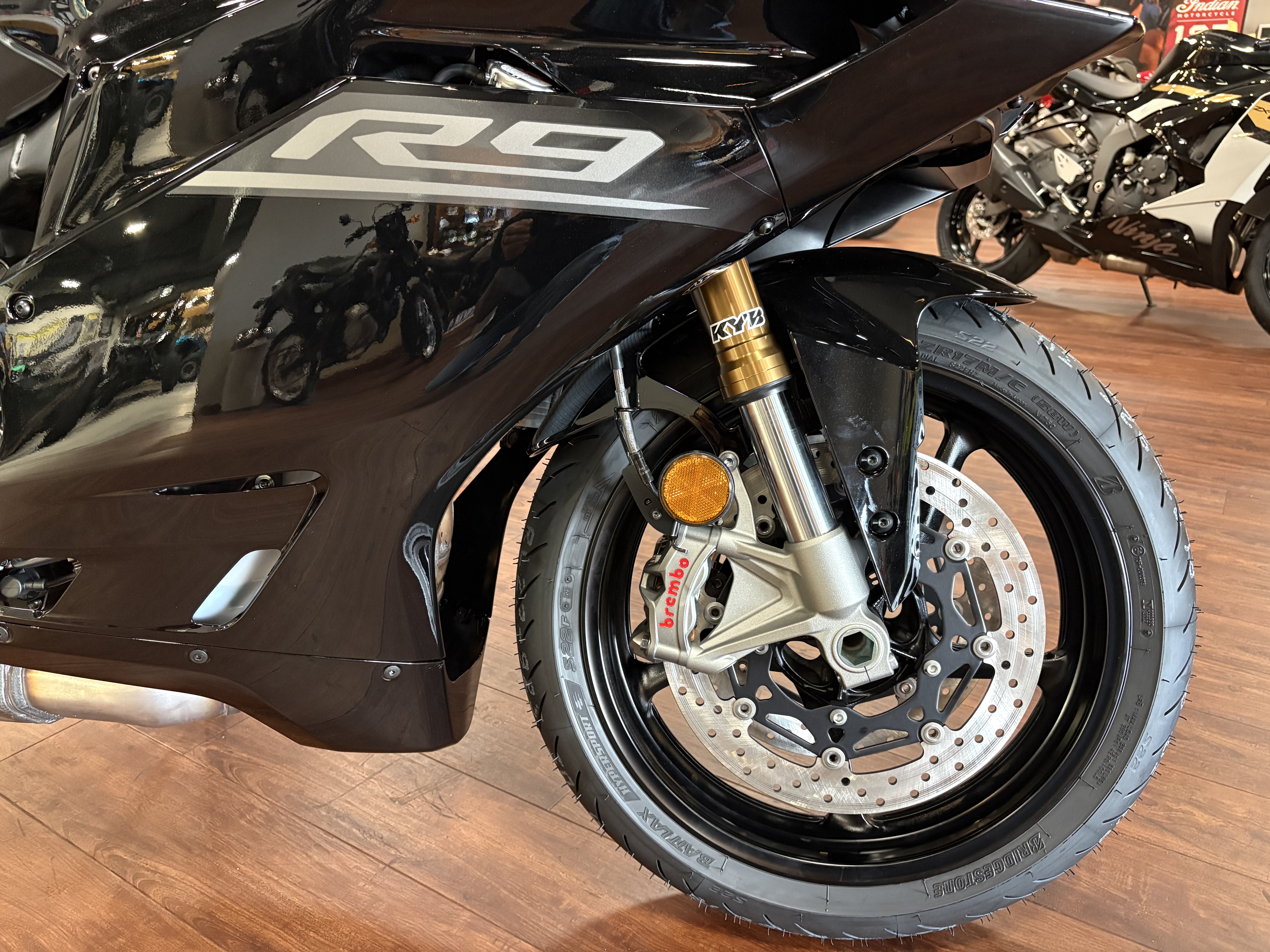 2027 Yamaha YZF-R9 SPORT BIKE
